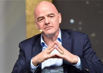 إنفانتينو كأس العالم قد يقام في الشتاء والعالم يجب أن يكون سعيدا بوقف إطلاق النار في غزة