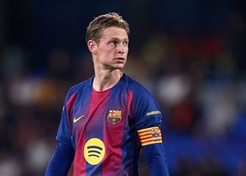 دي يونج يكشف أسباب تجديد عقده مع برشلونة ويؤكد هذه أفضل لحظاتي