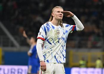 هالاند بعد الفوز العريض أمام إيطاليا لم أستطع الحديث لأسابيع وحققنا نتيجة مجنونة