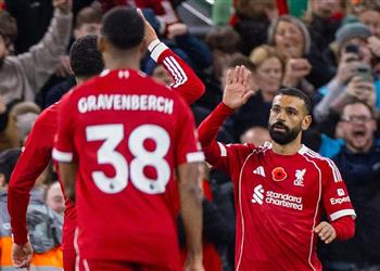 ردود أفعال جماهير ليفربول على أداء محمد صلاح أمام أستون فيلا أسطورة حية