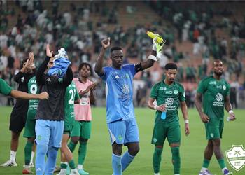فيديو الشارقة يخطف فوز ا صعب ا من الأهلي السعودي في دوري أبطال آسيا