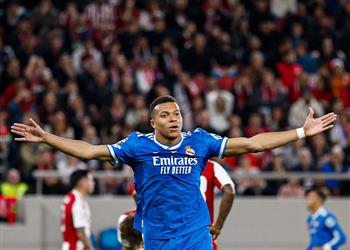 مبابي يجاور نجوم آرسنال وباريس سان جيرمان في التشكيل المثالي للجولة السادسة بـ دوري أبطال أوروبا