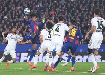 فيديو كوندي ينقذ برشلونة من فخ آينتراخت فرانكفورت ويقوده للفوز في دوري أبطال أوروبا