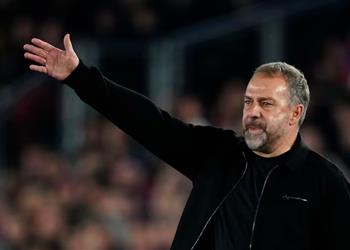 فليك يعلق على تصرف لامين يامال بعد استبداله أمام فرانكفورت ووضع برشلونة في دوري الأبطال