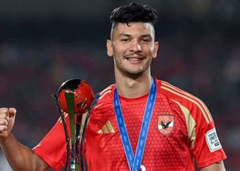 والد أشرف داري يكشف لـ بطولات حقيقة دخوله في صفقة تبادلية بين الأهلي والرجاء