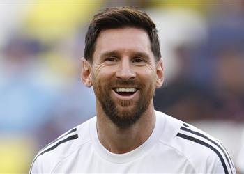 ليونيل ميسي قد يرتدي قميص برشلونة في 2026