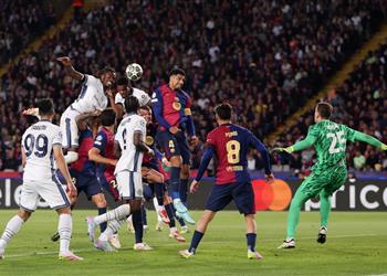 لاعب إنتر ميلان لن أوقع مع برشلونة