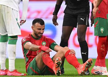رومان سايس يوضح حقيقة إصابته بالرباط الصليبي في مباراة المغرب وجزر القمر