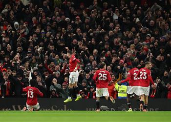 فيديو مانشستر يونايتد يستعيد توازنه بفوز صعب على نيوكاسل في الدوري الإنجليزي