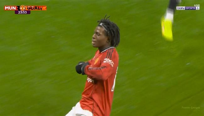 هدف مانشستر يونايتد الاول الرائع في مرمي نيوكاسل بالدوري الانجليزي