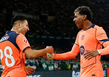 فيديو لامين يامال يسجل هدف برشلونة الخامس أمام ريال بيتيس