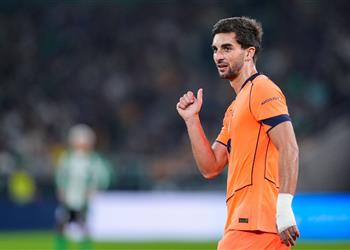 توريس الفوز على ريال بيتيس أهم من الهاتريك ولاعب برشلونة يتكيف في أي مركز