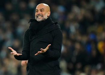 جوارديولا يؤكد غياب لاعب مانشستر سيتي 10 أسابيع وخضوعه لجراحة