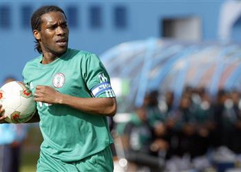 أوكوشا يرد على تصريحات كاراجر بشأن أمم إفريقيا مسيرتك كافية لنتجاهل رأيك