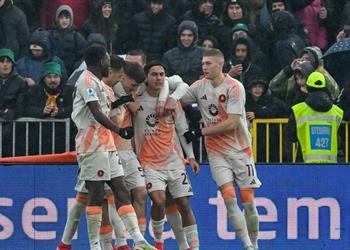 فيديو روما يواصل انتفاضته بفوز صعب على فينيسيا في الدوري الإيطالي