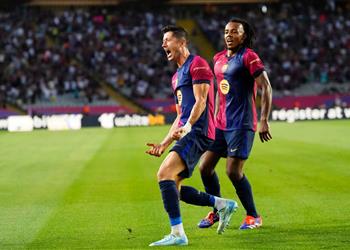 روبرت ليفاندوفسكي يسجل هدف برشلونة الثالث أمام أوساسونا فيديو