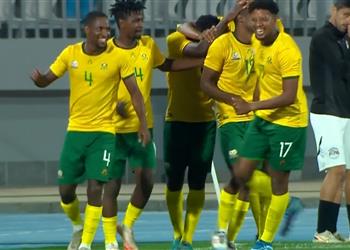 فيديو لوثولي ي سجل هدف جنوب إفريقيا الثالث أمام منتخب مصر