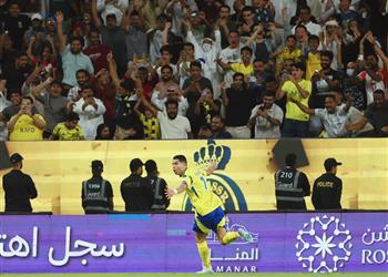 ثنائية رونالدو تقود النصر للفوز على الرياض في الدوري السعودي