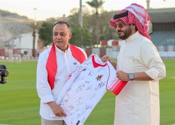 طارق يحيى يزور الوحدة السعودي ويؤكد الفريق له مكانة خاصة لدى المصريين