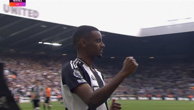 هدف ايساك في مرمي ابسويتش تاون بالدوري الانجليزي