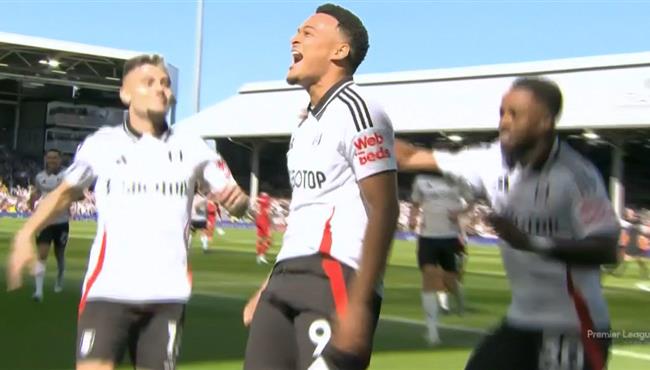 هدف فولهام الثالث في مرمي ليفربول بالدوري الانجليزي