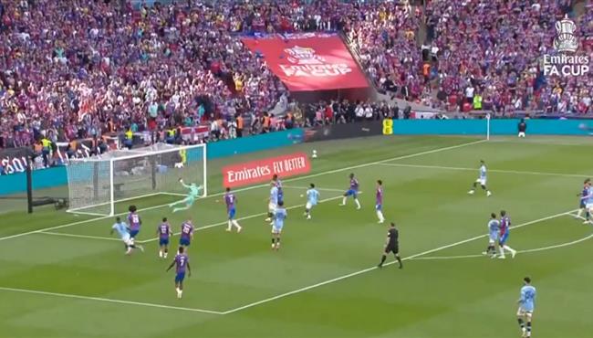 تصدي هندرسون يحرم مانشستر سيتي من تسجيل هدف محقق بنهائي كأس الاتحاد الانجليزي