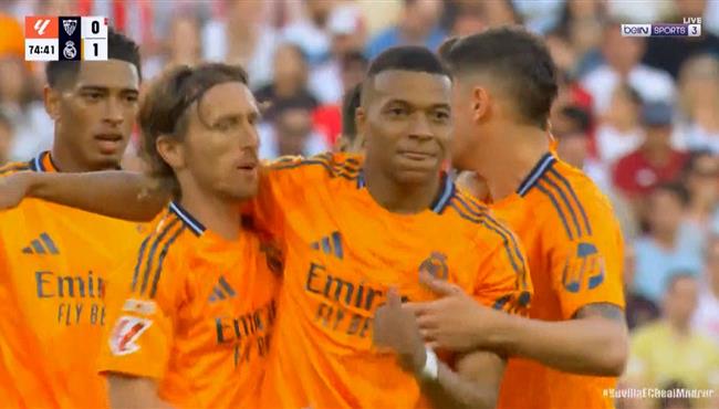 اهداف مباراة ريال مدريد واشبيلية 2 0 الدوري الاسباني