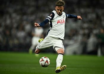 فيديو توتنهام يفوز على بودو جليمت بثلاثية ويقترب من نهائي الدوري الأوروبي