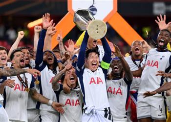 رجل مباراة مانشستر يونايتد وتوتنهام في الدوري الأوروبي