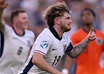 إليوت بعد الوصول إلى نهائي أمم أوروبا للشباب تعلمت القيادة من محمد صلاح