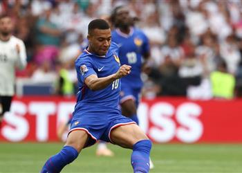 مبابي يقلل من شأن المركز الثالث في دوري الأمم الأوروبية علينا الاستعداد للبطولة الحقيقية