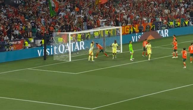 هدف اسبانيا الاول في مرمي البرتغال بنهائي دوري الامم الاوروبية