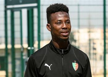 محمد زوجرانا يوضح لـ بطولات حقيقة عرض الزمالك لضمه هذا الصيف