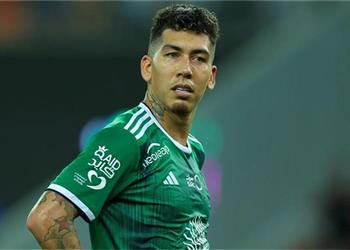 رسمي ا السد القطري يعلن ضم روبيرتو فيرمينو