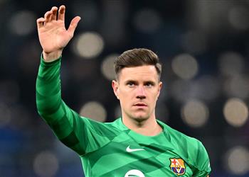 برشلونة يعلن خضوع تير شتيجن لعملية جراحية