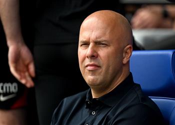 لاعب ليفربول يعود للتدريبات قبل مواجهة بورنموث في افتتاح الدوري الإنجليزي