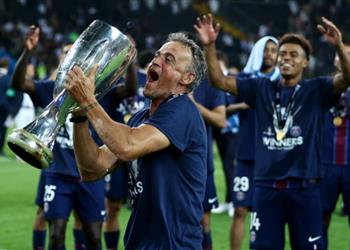 إنريكي بعد تتويج باريس سان جيرمان أمام توتنهام أمر غير مستحق