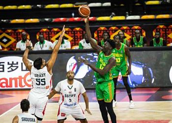 منتخب مصر للسلة يهزم السنغال ويتأهل إلى ربع نهائي بطولة الأفروباسكت
