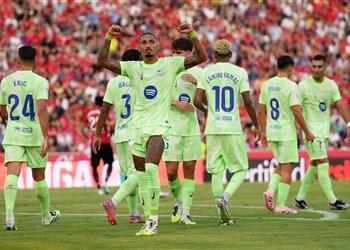 انفجار فليك والبايرن يحضر كواليس ما حدث في غرفة ملابس برشلونة بعد مباراة ريال مايوركا