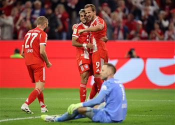 فيديو هاتريك هاري كين يقود بايرن ميونخ لإذلال لايبزيج بسداسية في الدوري الألماني