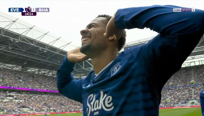 هدف ايفرتون الاول في مرمي برايتون اسيست جريليش