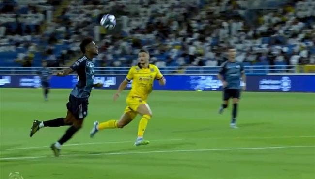 هدف كومان العالمي في مرمي التعاون اسيست حارس المرمي