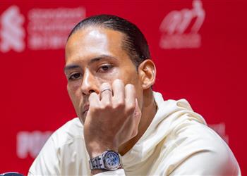 فان دايك يطالب ليفربول بعدم التفريط في زميله لست المسؤول وأريده أن يبقى