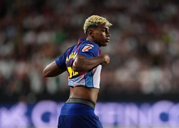 ديكو منتقد ا فترة التوقف الدولي بسبب لامين يامال أتفق مع فليك