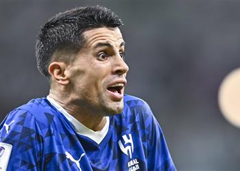 سبورت تكشف تطورات مفاجئة في صفقة انتقال كانسيلو إلى برشلونة