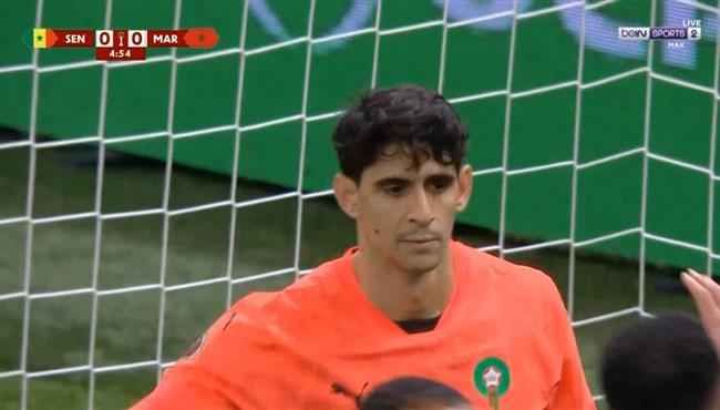 تصدي ياسين بونو ينقذ المغرب من هدف محقق لـ السنغال في نهائي كاس امم افريقيا