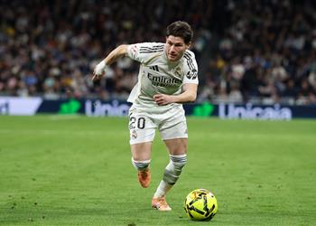 فران جارسيا يتجاهل فينيسيوس ويوضح اللاعب الأكثر موهبة في ريال مدريد