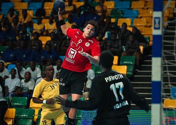 منتخب مصر يكتسح أوغندا 54 13 في كأس أمم إفريقيا لكرة اليد