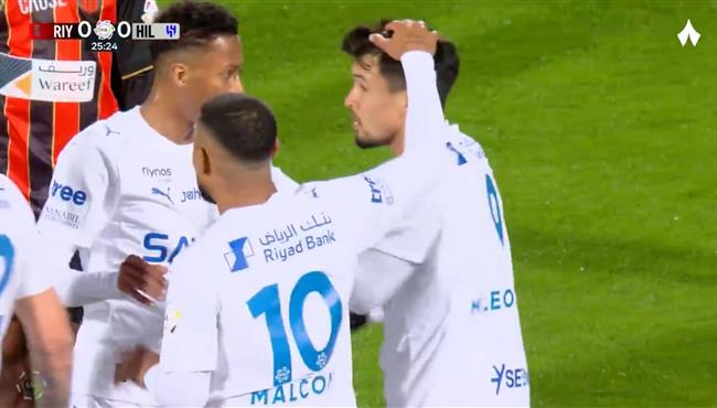 اهداف مباراة الهلال والرياض 1 1 الدوري السعودي
