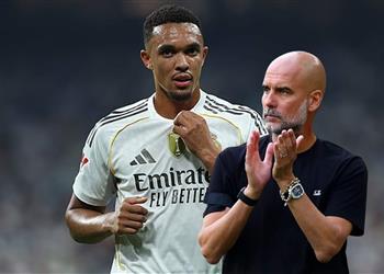 مانشستر سيتي يحسم موقفه من التعاقد مع أرنولد